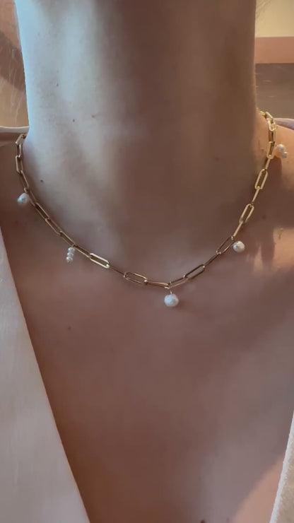 Isla Necklace